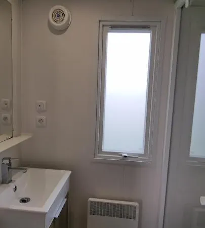 La Gare Aux Anes Combe-Redonde