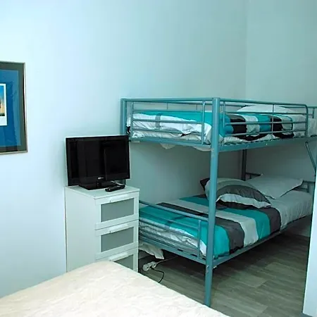 Hotel La Gare Aux Anes 3*