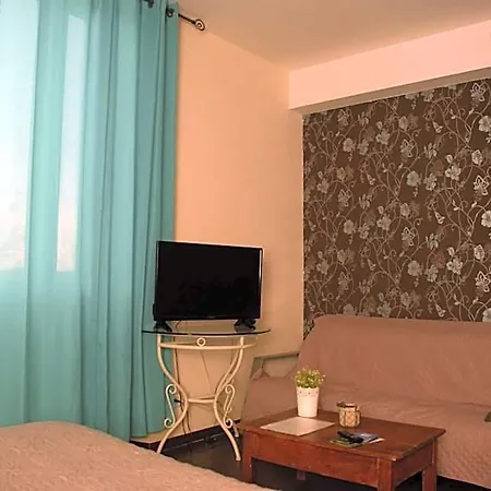 La Gare Aux Anes Hotel 3*