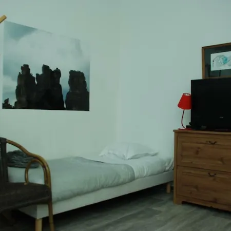 La Gare Aux Anes 3* Combe-Redonde