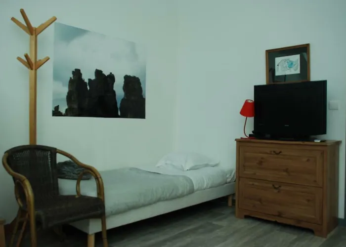 La Gare Aux Anes 3* Combe-Redonde